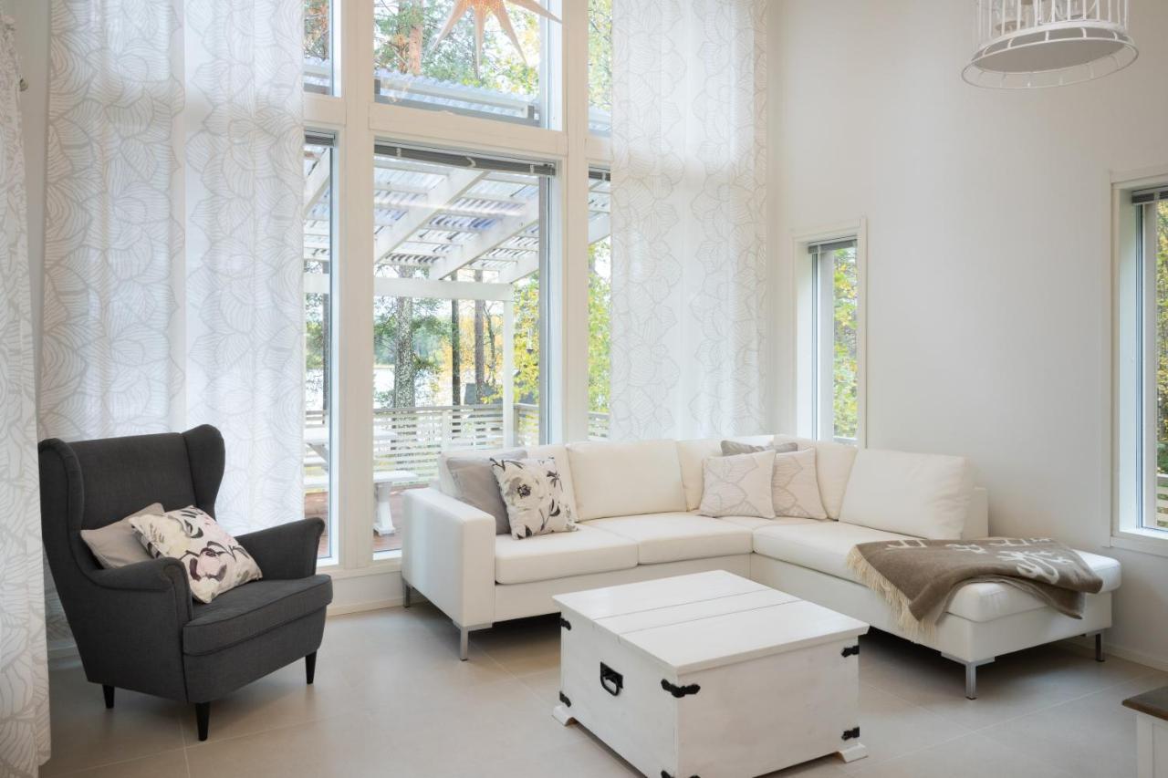 Luxurious Villa Kinos With Jacuzzi Rovaniemi Exterior foto